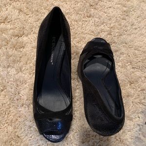 BCBGeneration navy blue sparkle heels